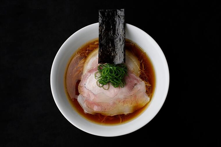 【日本一のラーメン屋「飯田商店」】どんなに忙しくても、必ず自分で製麺する理由とは