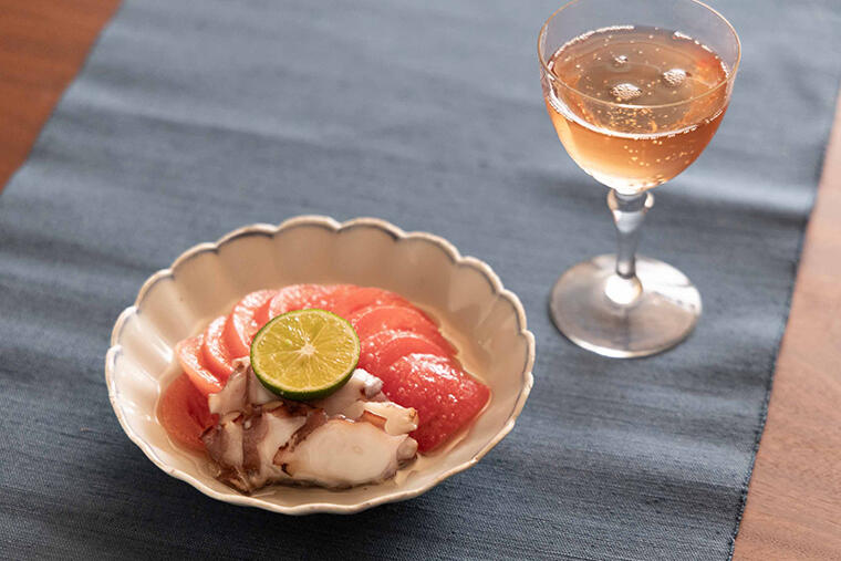 夏が旬の食材をシンプルに味わう「トマトとタコの夏サラダ」