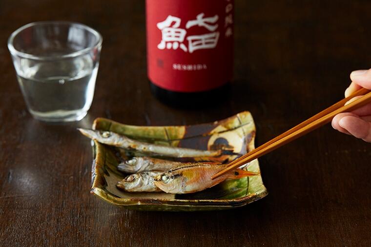 【番外編】小魚には「その子らしさ」がギュッと詰まっている!ミニミニ魚の丸干しづくり