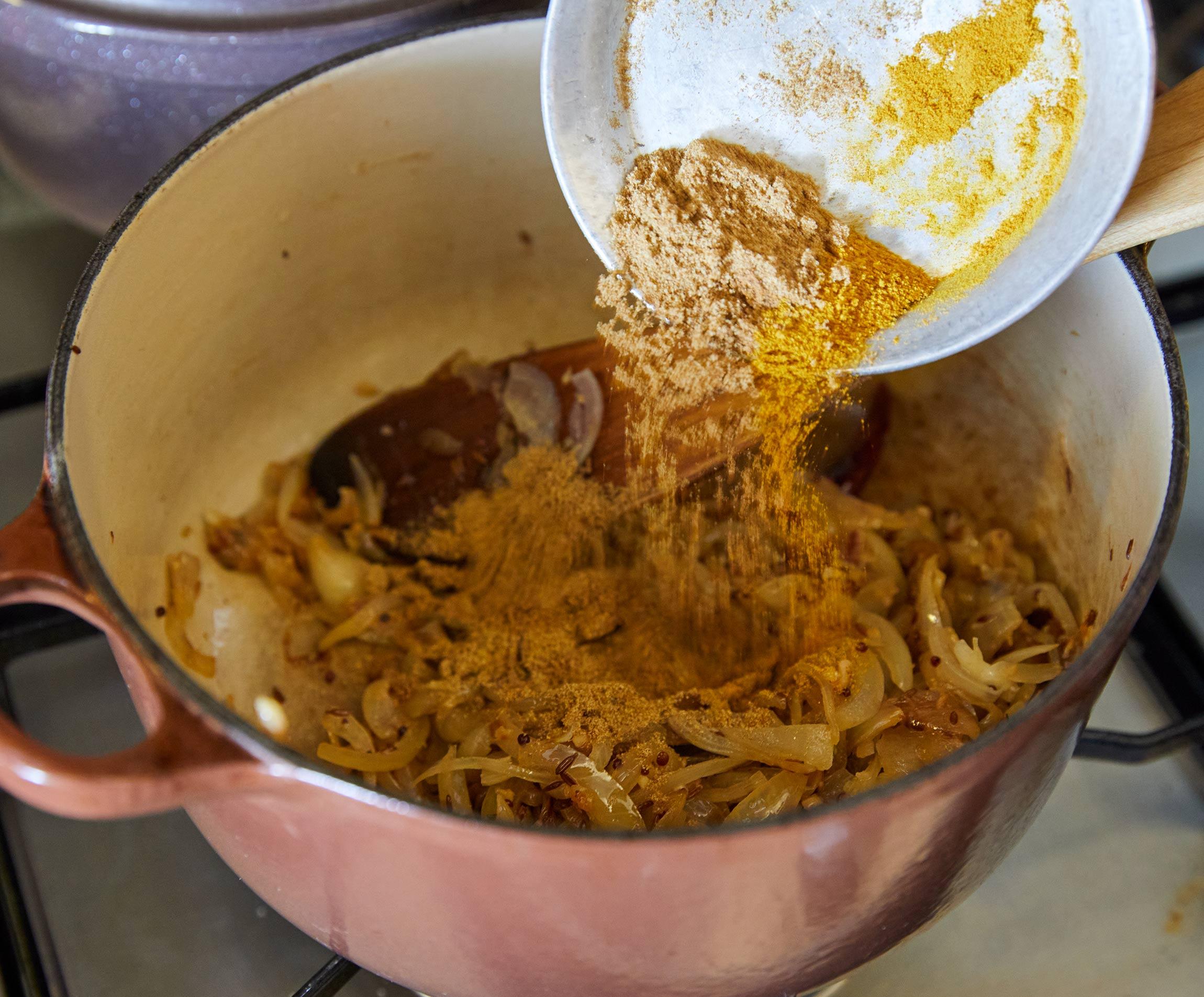 春のスパイス料理